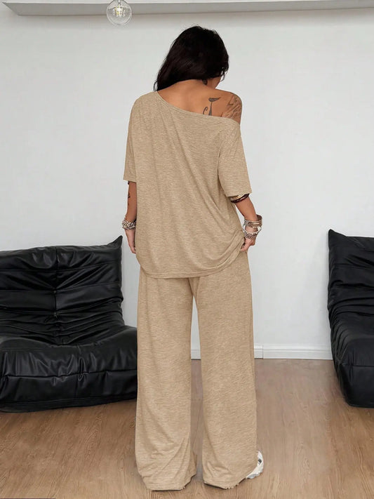 Roman Avell Two-Piece Lounge Set